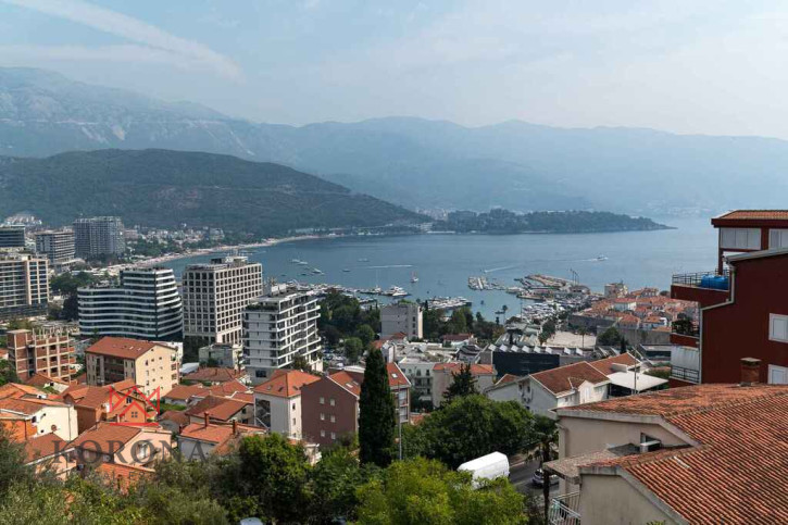 Mieszkanie Sprzedaż Budva 10